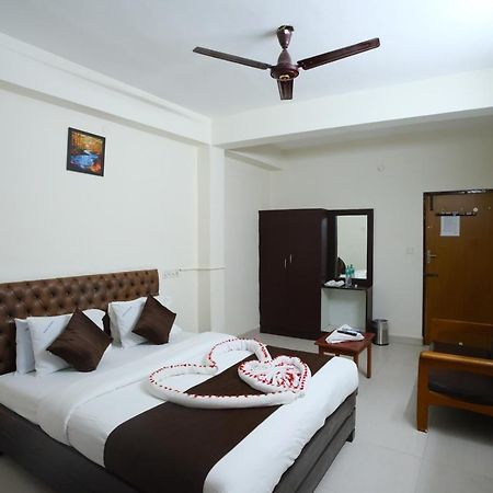 Ganesh Guest House Chennai Exterior photo